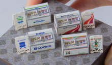 Load image into Gallery viewer, 1:64 Painted Model Miniature Resin Diorama Sand Scene Freezer Fridges Set