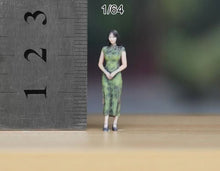 Load image into Gallery viewer, 1:64 Painted Figure Model Miniature Resin Diorama Sand Qipao Beauty Lady Girl