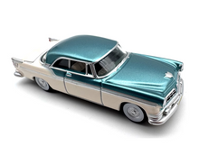 Load image into Gallery viewer, 1:87 Green Chrysler Coupe Sports Classic Model Diecast Metal Car New Collection