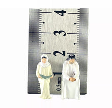 Load image into Gallery viewer, 1:64 Painted Figure Model Miniature Resin Diorama Sand Arabs Robe Man Lady Toy