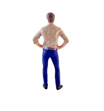 Load image into Gallery viewer, 1:64 Painted Figure Mini Model Miniature Resin Diorama Sand Couple Man Lady Toy New