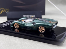 Load image into Gallery viewer, Mirage 1:64 Green P72 Racing Sports Model Diecast Metal Car New Collection
