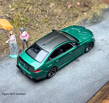 Load image into Gallery viewer, Minigt 1:64 Green M5 G90 Sedan Sports Model Diecast Metal Car New Collection