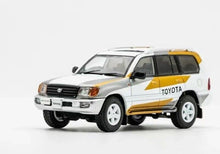 Load image into Gallery viewer, GCD 1:64 Land Cruiser LC100 Off Road SUV Sports Model Diecast Metal Car