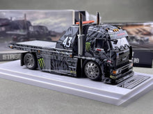 Load image into Gallery viewer, SW 1:64 Black Kamaz Kama3 Flatbed Tow Truck Sports Model Diecast Metal Car New Collection