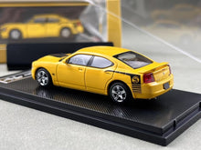 Load image into Gallery viewer, Rollin 1:64 2008 Yellow Charger RT Muscle Sports Model Diecast Metal Car New Collection