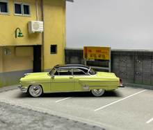 Load image into Gallery viewer, MINIGT 1:64 1954 Capri Coupe Classic Vintage Model Diecast Metal Car #561