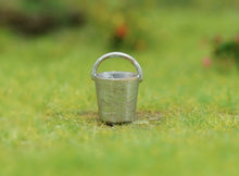 Load image into Gallery viewer, 1:64 Painted Figure Model Miniature Resin Diorama Sand Fishing Fisherman Angeler New Collection