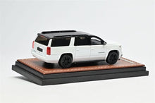 Load image into Gallery viewer, GOC 1:64 HEC White Black Top 2015 Suburban SUV Model Diecast Metal Car New Collection