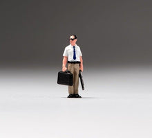 Load image into Gallery viewer, 1:64 Painted Figure Model Miniature Resin Diorama Sand Man Carrying Briefcase New