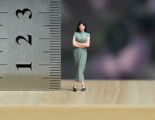 Load image into Gallery viewer, 1:64 Painted Figure Model Miniature Resin Diorama Toy Sand Green Qipao Lady Girl
