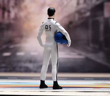 Load image into Gallery viewer, 1:24 Painted Figure Model Miniature Resin Diorama Racer Racing Driver Man Helmet
