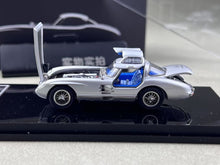 Load image into Gallery viewer, YS 1:64 Silver 300SLR Classic Sports Model Diecast Metal Car BN