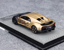 Load image into Gallery viewer, HH 1:64 Black Gold Chiron Super Sports Model Diecast Resin Car New Collection