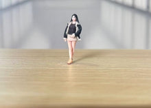 Load image into Gallery viewer, 1:64 Painted Figure Model Miniature Resin Diorama Sand Fashionista Lady Woman