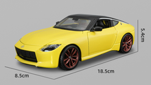 Load image into Gallery viewer, Maisto 1:24 Yellow 2023 Nissan Z Racing Sports Model Toy Diecast Metal Car BN