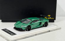 Load image into Gallery viewer, Onemodel 1:64 Green LP700 Aventador LB Sports Model Diecast Resin Car New Collection