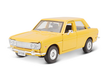Load image into Gallery viewer, Maisto 1:24 Yellow 1971 Datsun 510 Racing Sports Model Toy Diecast Metal Car