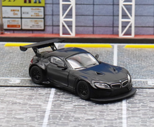 Load image into Gallery viewer, Maxwell 1:64 Black Z4 GT3 Racing Sports Model Diecast Metal Car New Collection
