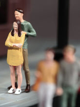 Load image into Gallery viewer, 1:64 Painted Figure Model Miniature Resin Diorama Sand Toy Standing Couple Lover New