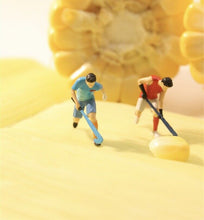 Load image into Gallery viewer, 1:64 Painted Figure Model Miniature Resin Diorama Sand Hockey Ball Sport Outdoor