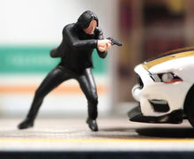 Load image into Gallery viewer, 1:24 Painted Figure Model Miniature Resin Diorama Sand Killer Suit Man Black
