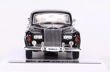Load image into Gallery viewer, DCM 1:64 Black Phantom VI 6 Classic Vintage Luxury Model Diecast Metal Car New Collection