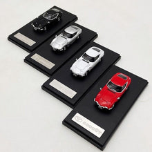 Load image into Gallery viewer, LCD 1:64 Toyota 2000GT Racing Sports Classic Model Toy Diecast Metal Car Display Box