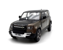 Load image into Gallery viewer, 1:76 Land Rover Defender 110 Sports ORV Model Diecast Metal Car New Collection
