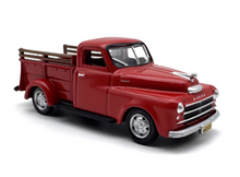 Load image into Gallery viewer, 1:87 Red Dodge Pickup Truck B-1B Sports Model Diecast Metal Car New Collection