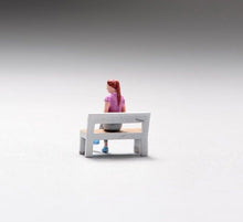 Load image into Gallery viewer, 1:64 Painted Figure Model Miniature Resin Diorama Sand Man Lady Sitting Bench New