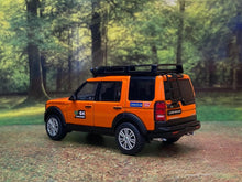 Load image into Gallery viewer, GCD 1:64 Orange Discovery 4 SUV Off Road Roof Rack Model Diecast Metal Car New