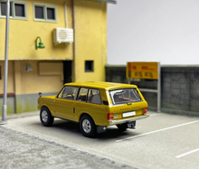 Load image into Gallery viewer, MINIGT 1:64 1971 Bahama Range Rover SUV Off Road Model Diecast Metal Car