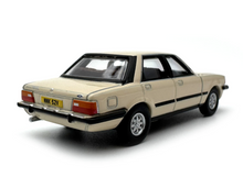 Load image into Gallery viewer, 1:76 1979 Beige Cortina MK5 Sedan Sports Model Diecast Metal Car New Collection