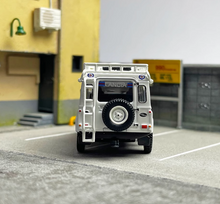 Load image into Gallery viewer, MINIGT 1:64 Defender 110 SUV Off Road Model Diecast Metal Car #558