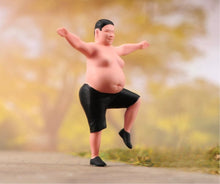 Load image into Gallery viewer, 1:24 Painted Figure Model Miniature Resin Diorama Sand Fat Man Excercising
