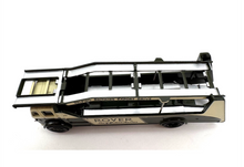 Load image into Gallery viewer, 1:76 Leland Land Rover Trailer Fleet Transport Truck Model Diecast Metal Car