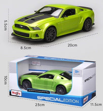 Load image into Gallery viewer, Maisto 1:24 Mustang Street Racer Muscle Sports Model Toy Diecast Metal Car BN