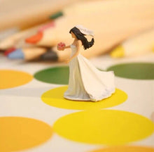 Load image into Gallery viewer, 1:64 Painted Figure Model Miniature Resin Diorama Wedding Couple Bride Groom Toy Collection