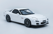 Load image into Gallery viewer, Polar Master 1:18 White RX7 FD Spirit R Engine Sport Model Diecast Metal Car