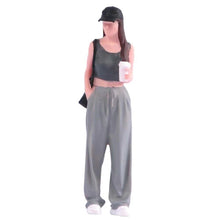 Load image into Gallery viewer, 1:64 Painted Figure Model Miniature Resin Diorama Sand Shopping Girl Beauty Lady