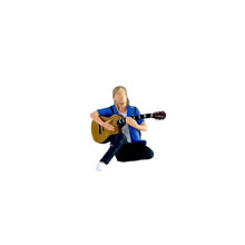 Load image into Gallery viewer, 1:64 Painted Figure Model Miniature Resin Diorama Sand Stree Band Music Guitar New