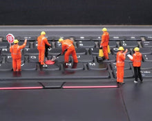 Load image into Gallery viewer, 1:64 Painted Figure Model Miniature Resin Diorama Sand Engineerer Worker Man Set