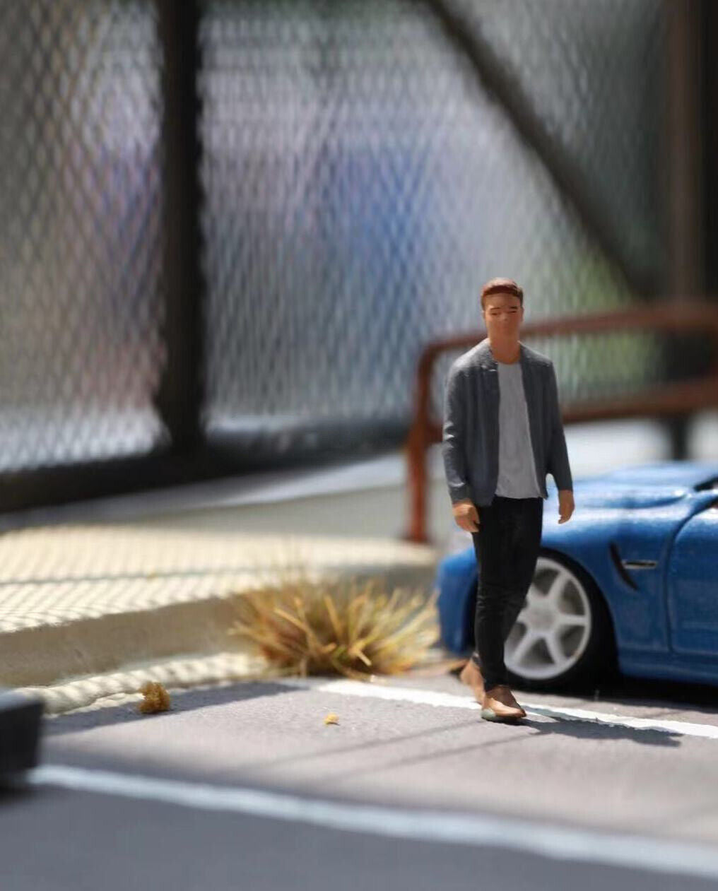 1:64 Painted Figure Mini Model Miniature Resin Diorama Sand Smart Casual Man Toy