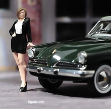 Load image into Gallery viewer, 1:64 Painted Figure Model Miniature Resin Diorama Sand Secretary Lady Suit Woman New