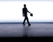 Load image into Gallery viewer, 1:64 Painted Figure Mini Model Miniature Resin Diorama Pilot Captain Army Man New Scene