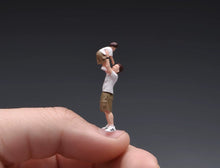 Load image into Gallery viewer, 1:64 Painted Figure Model Miniature Resin Diorama Toy Sand Father and Son Boy