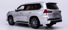Load image into Gallery viewer, LCD 1:18 Silver LX570 Luxury SUV Off Road Sports Model Diecast Metal Car New