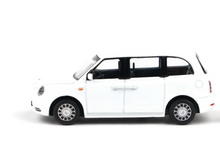 Load image into Gallery viewer, XCARTOYS 1:64 Geely EV LEVC TX5 London Classic Model Diecast Metal Car New