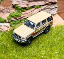 Load image into Gallery viewer, Masdi 1:64 Yellow Land Cruiser LC76 ORV SUV Sports Model Diecast Metal Car New Collection